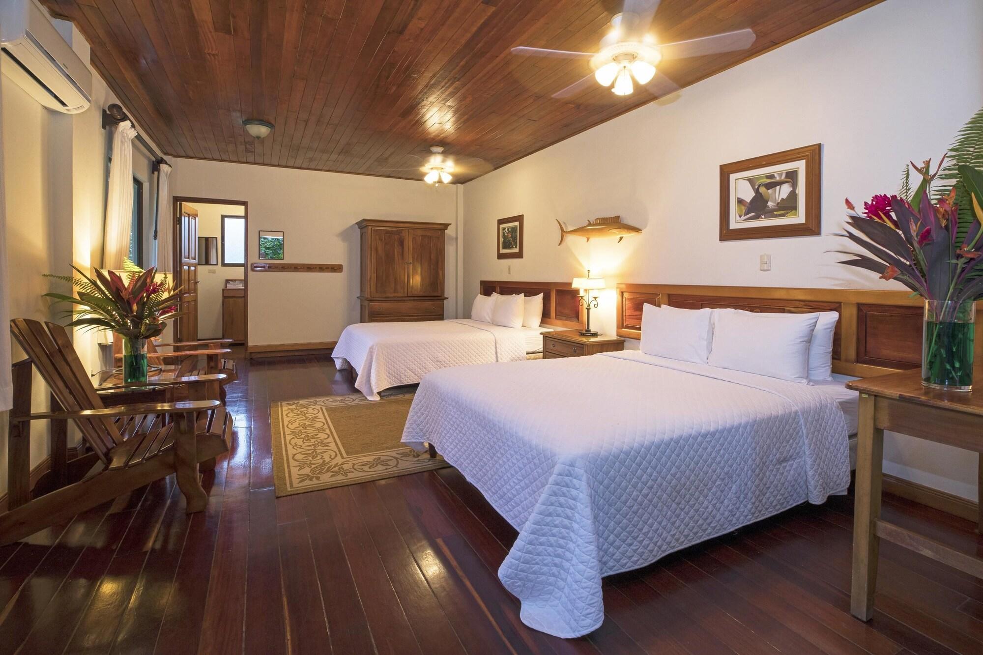 Crocodile Bay Resort Puerto Jiménez Екстериор снимка