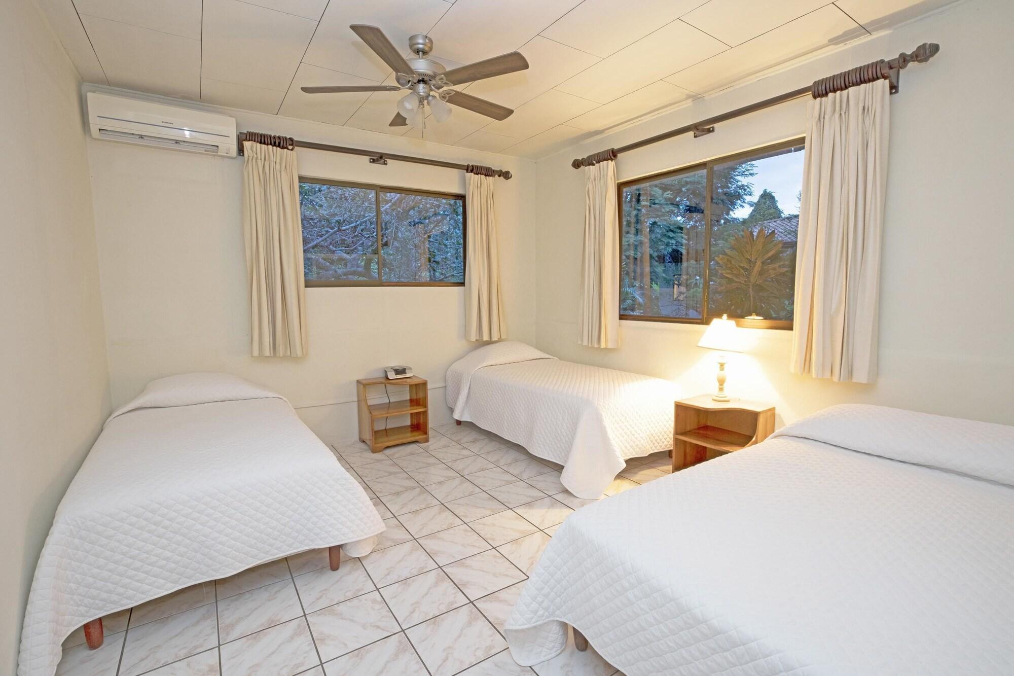 Crocodile Bay Resort Puerto Jiménez Екстериор снимка