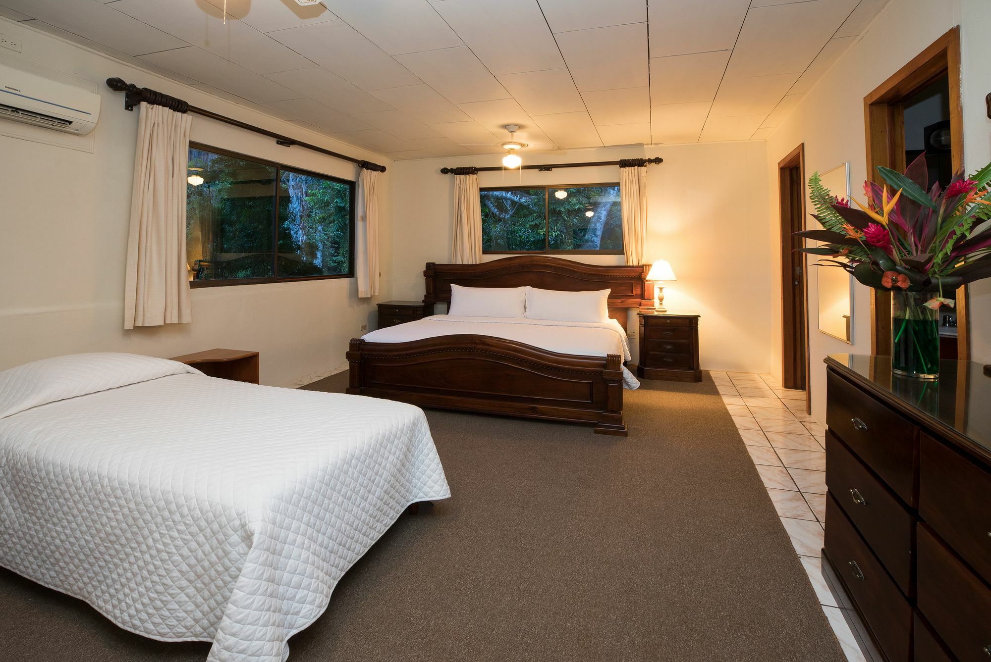 Crocodile Bay Resort Puerto Jiménez Екстериор снимка