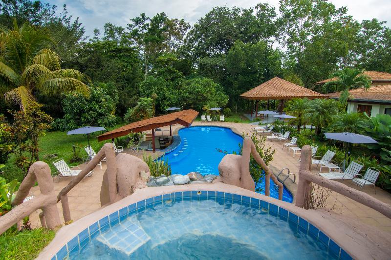 Crocodile Bay Resort Puerto Jiménez Екстериор снимка