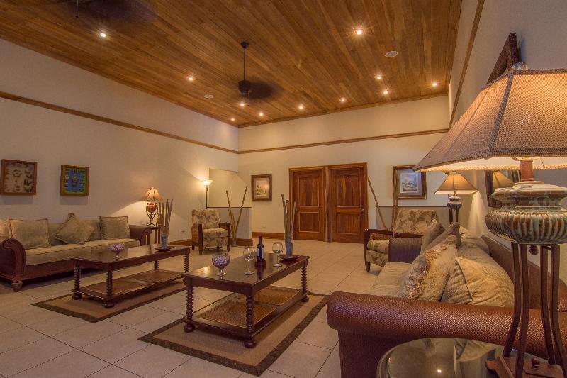 Crocodile Bay Resort Puerto Jiménez Екстериор снимка