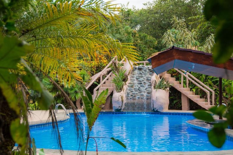 Crocodile Bay Resort Puerto Jiménez Екстериор снимка