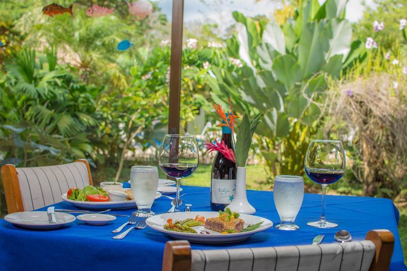 Crocodile Bay Resort Puerto Jiménez Екстериор снимка